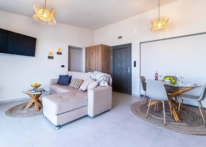 Andromeda Sunset Tsoukaládhes